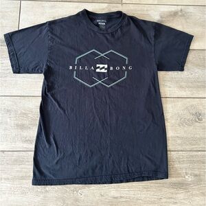 Billabong black t-shirt. Size M